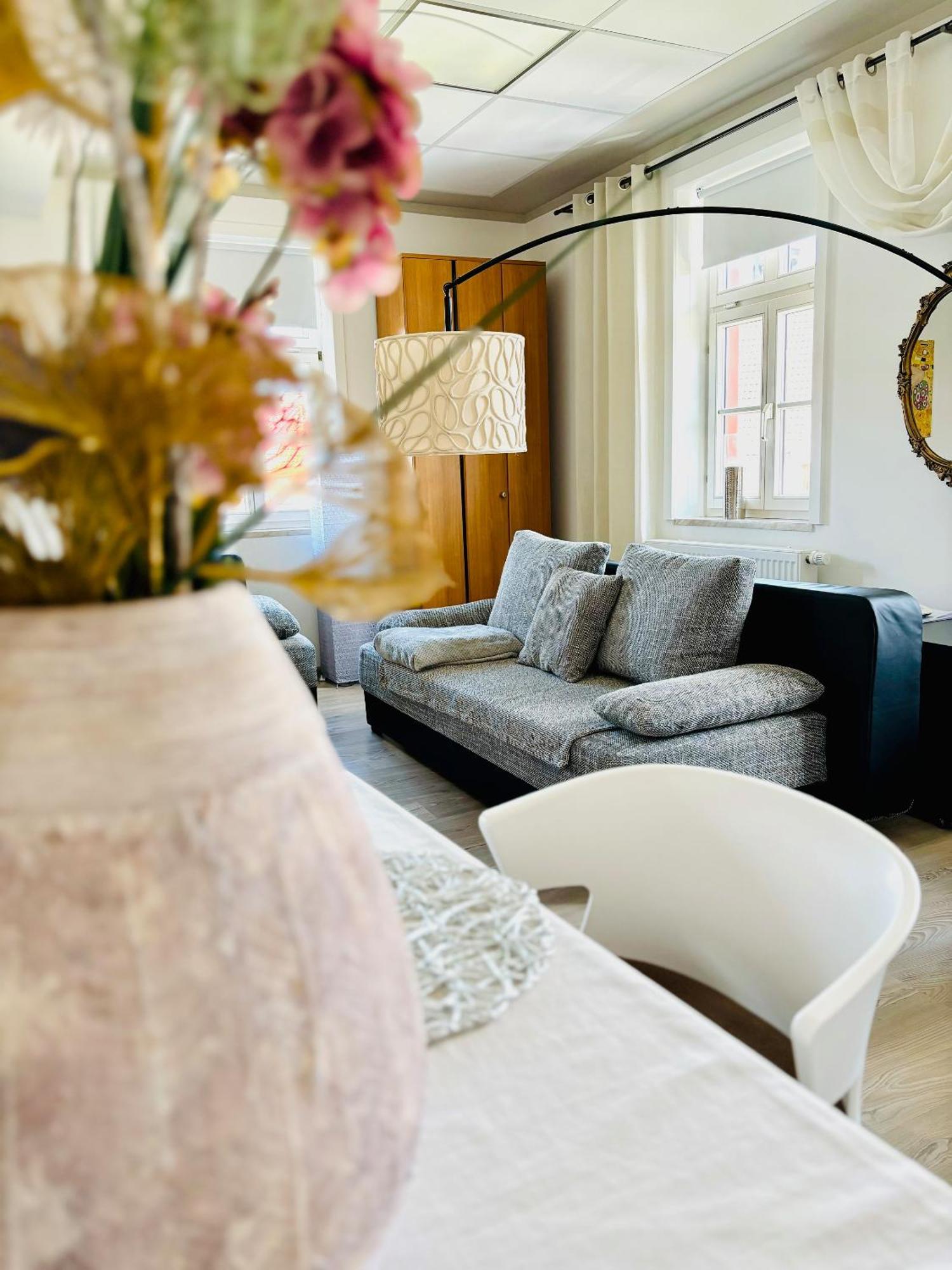 Sh-apartments-idylische Amenti, Wifi, Parken, Zentral *